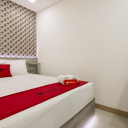 Reddoorz Syariah @ Griya Shanta Malang Kültér fotó
